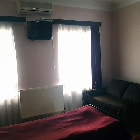 Homestay Nika Tbilisi Exterior foto