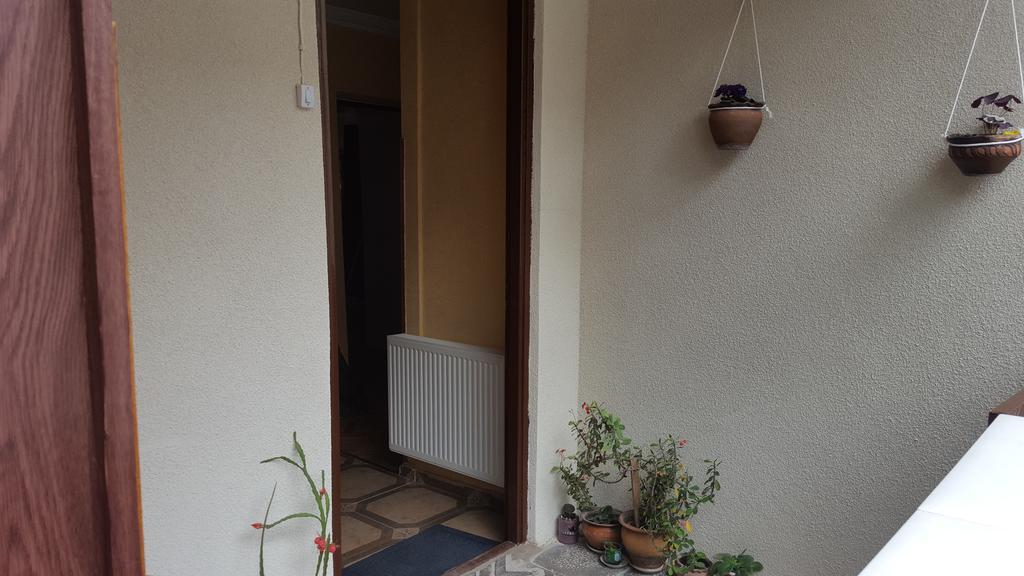 Homestay Nika Tbilisi Exterior foto